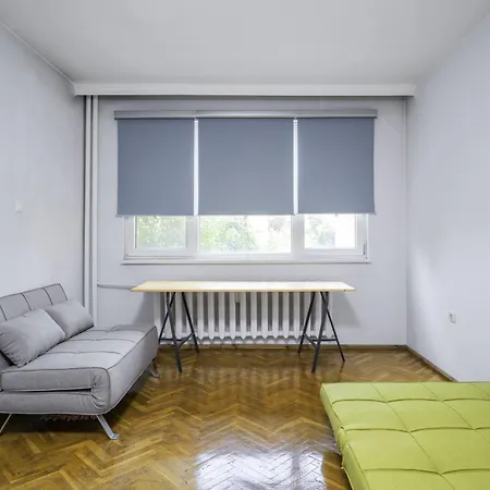 Spacious&minimalistic 2bd 公寓 *